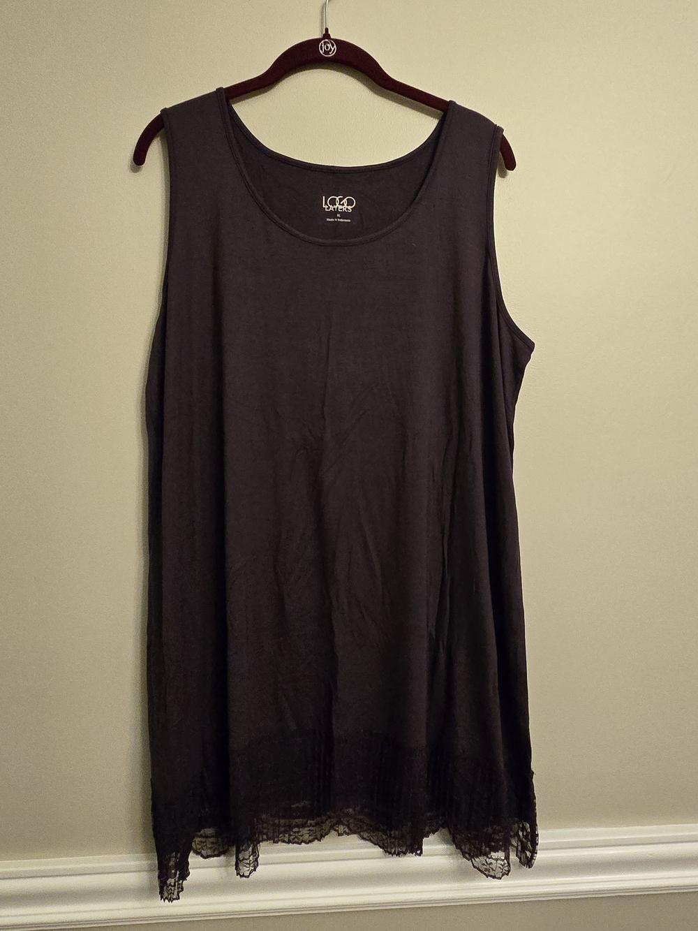 Lace-Hem Black Sleeveless Tank